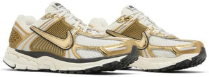Wmns Air Zoom Vomero 5 'Metallic Gold' image 2