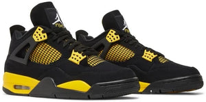 Air Jordan 4 Retro 'Thunder' 2023 image 2