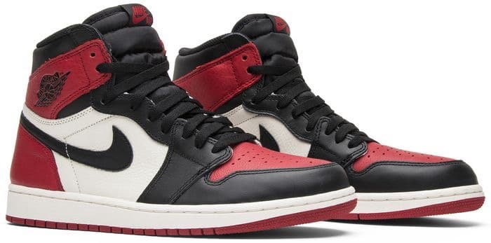 2018 Air Jordan 1 Retro High OG 'Bred Toe' image 2