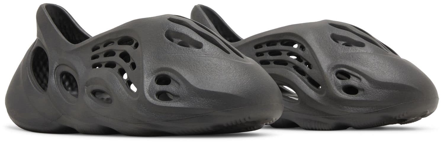 Yeezy Foam Runner 'Onyx' image 2