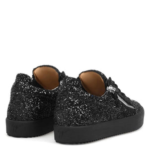 Frankie Glitter image 2